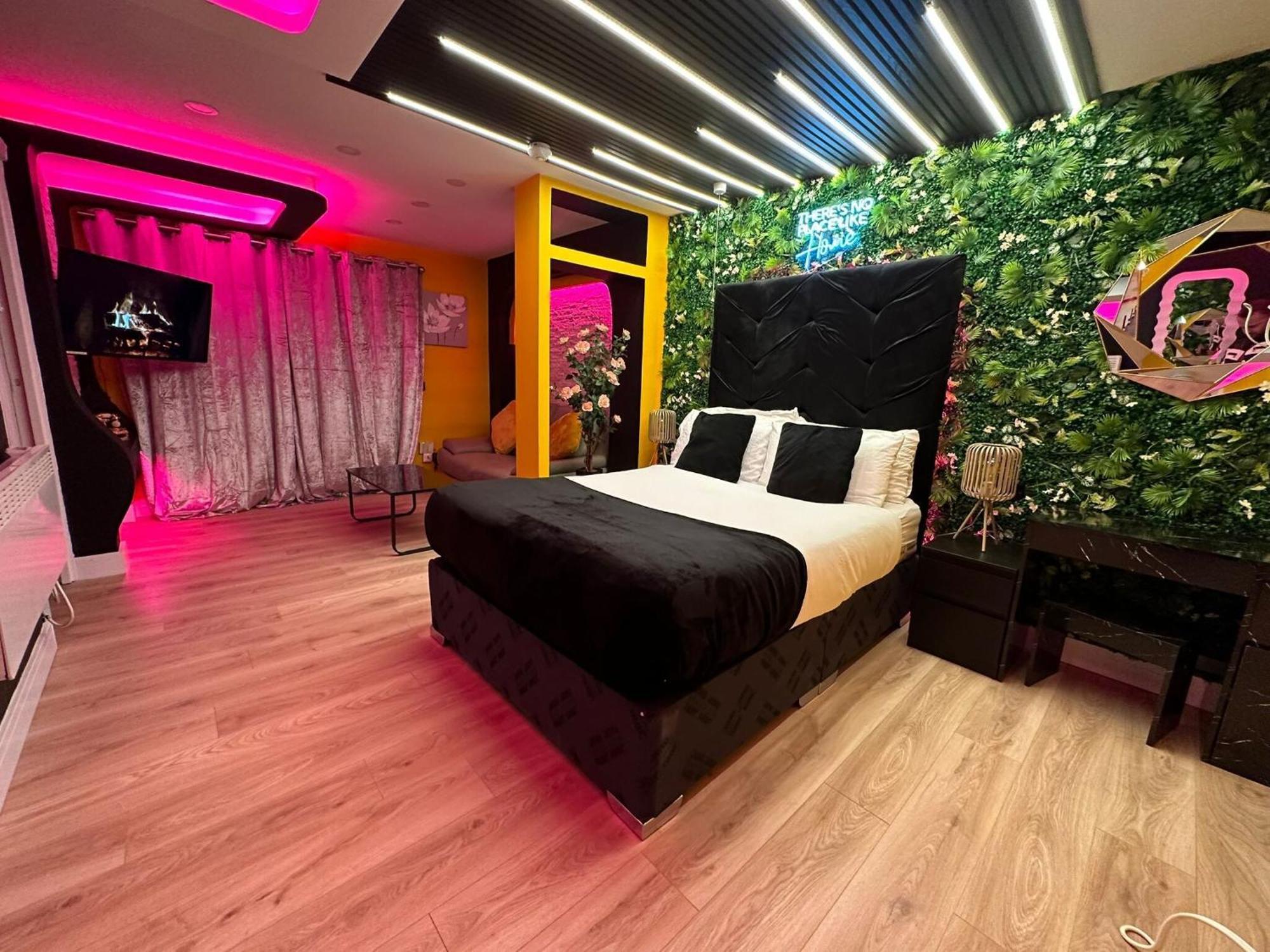 Livit Serviced Apartments برادفورد الغرفة الصورة